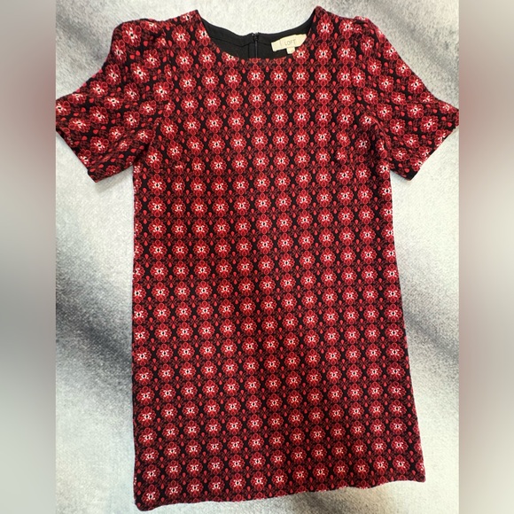 LOFT Ann Taylor Red Black Floral Medallion Textured Jacquard Shift Dress M (A7) - Picture 4 of 10